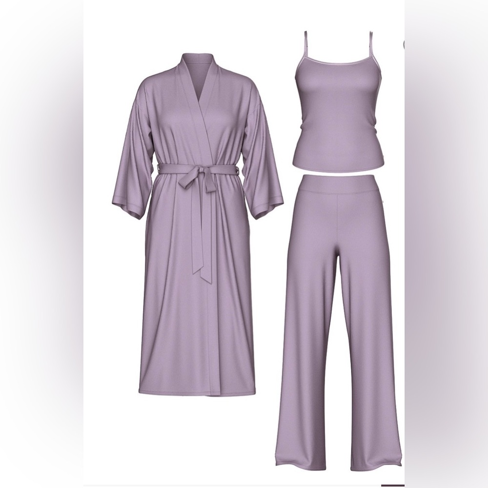NWT Victoria’s Secret 3 piece Lavender Sleepwear Set. M/L.